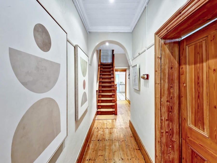 2 Bedroom Property for Sale in Green Point Western Cape